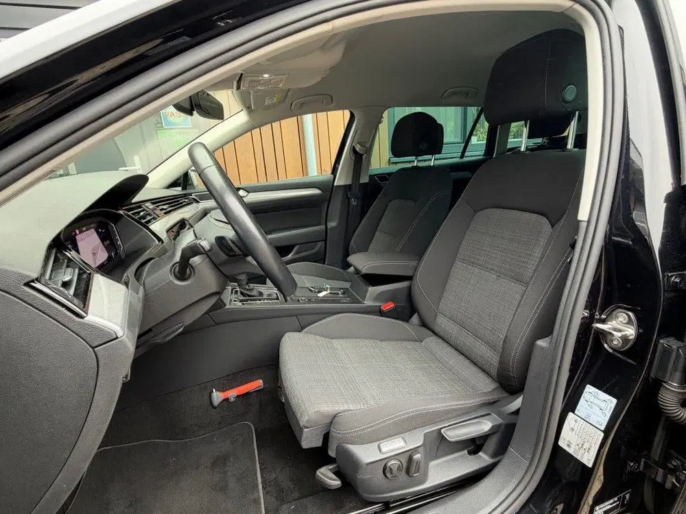 Volkswagen Passat 1.5 TSI DSG BUSINESS Camera N.A.P. Trekhaa uit 2021, foto 10