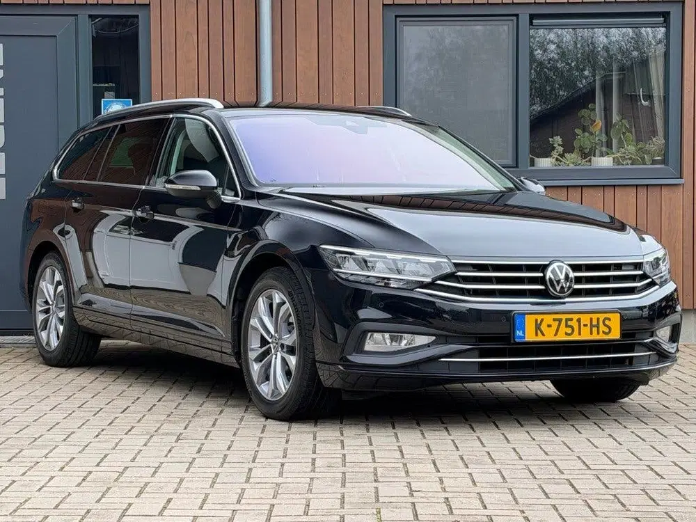 Volkswagen Passat 1.5 TSI DSG BUSINESS Camera N.A.P. Trekhaa uit 2021, foto 3