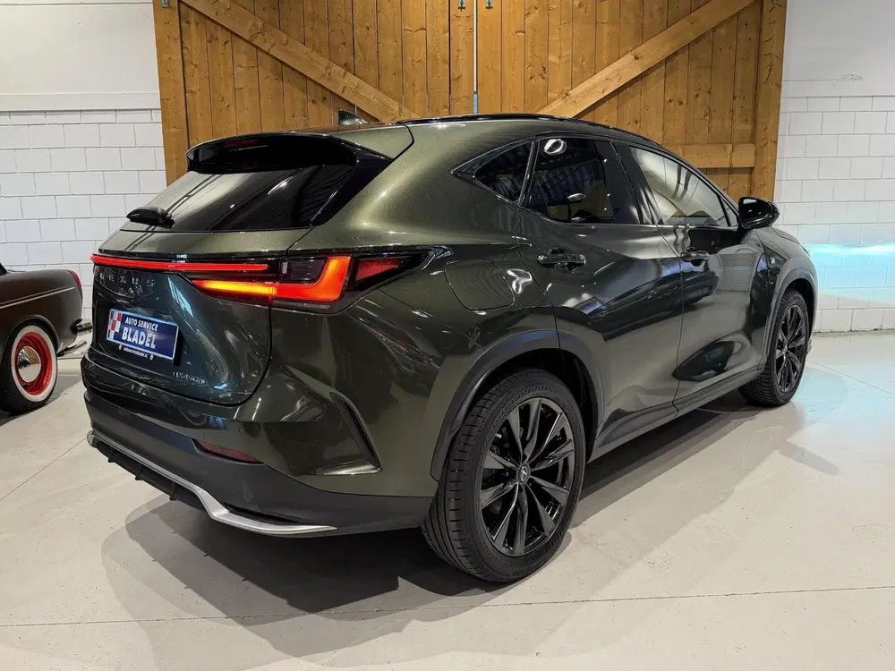 Lexus NX 450h+ AWD F SPORT Line uit 2022, foto 4