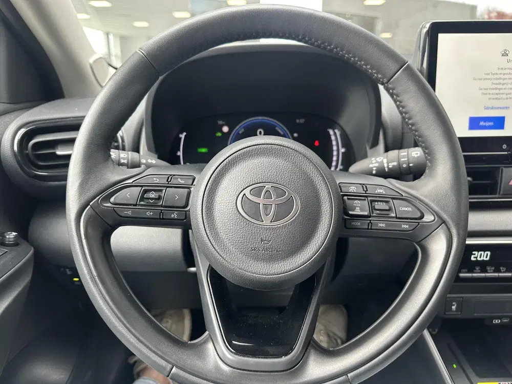 Toyota Yaris 1.5 Hybrid 115 Dynamic Blind spot monitor uit 2025, foto 12