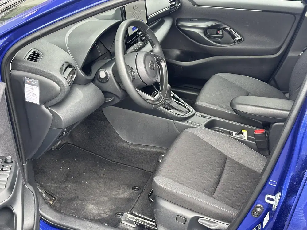 Toyota Yaris 1.5 Hybrid 115 Dynamic Blind spot monitor uit 2025, foto 9