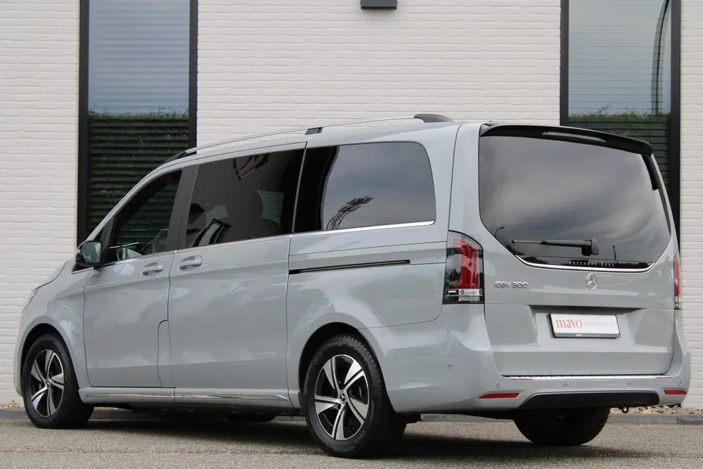Mercedes-Benz EQV 300 L2 uit 2024, foto 10