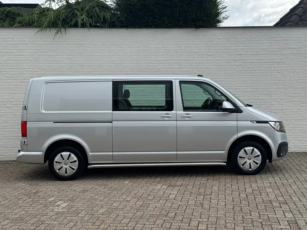 Volkswagen Transporter 2.0 TDI L2H1 30 DC Highline Automaat uit 2024, foto 14