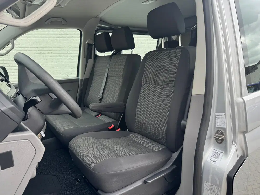 Volkswagen Transporter 2.0 TDI L2H1 30 DC Highline Automaat uit 2024, foto 8