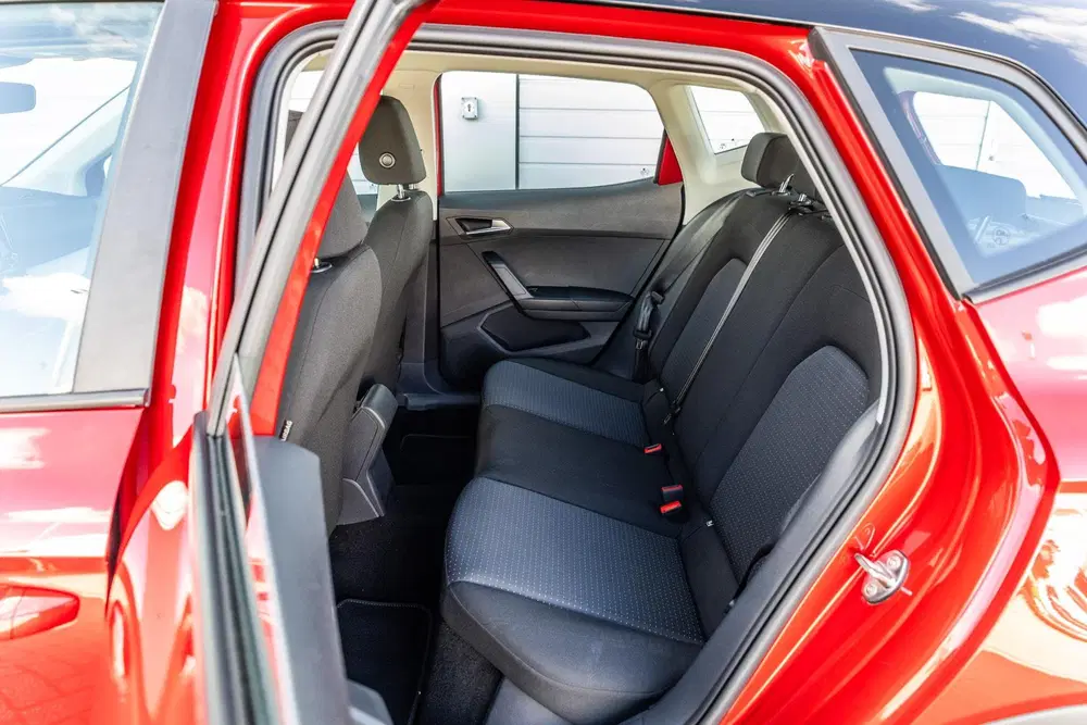 SEAT Arona 1.0 EcoTSI 95pk Style uit 2024, foto 6