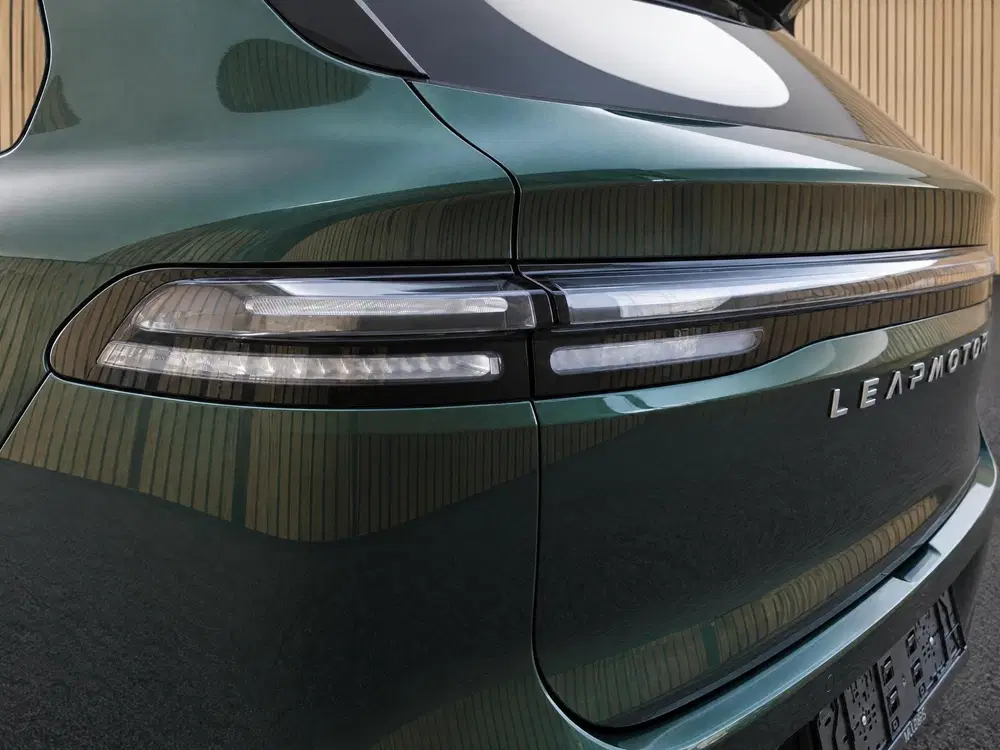 Leapmotor C10 Design ProMax 81.9 kWh VOORRAAD KORTING uit 2026, foto 13
