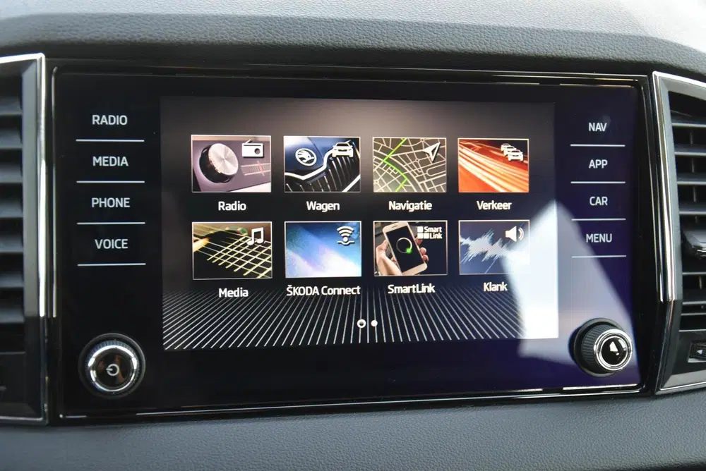 Skoda Karoq 1.0 TSI Business Edition Navi Clima PDC Cr uit 2019, foto 15