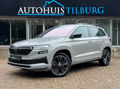Skoda Karoq 1.5 TSI ACT Sportline Pano Navi Keyless uit 2022