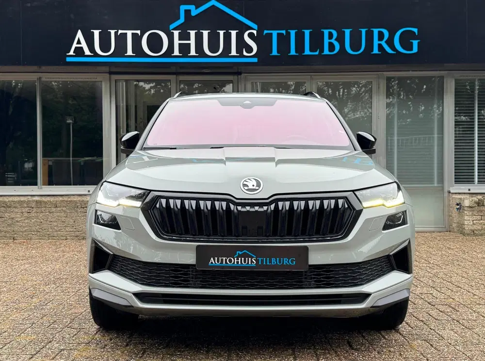 Skoda Karoq 1.5 TSI ACT Sportline Pano Navi Keyless uit 2022, foto 2
