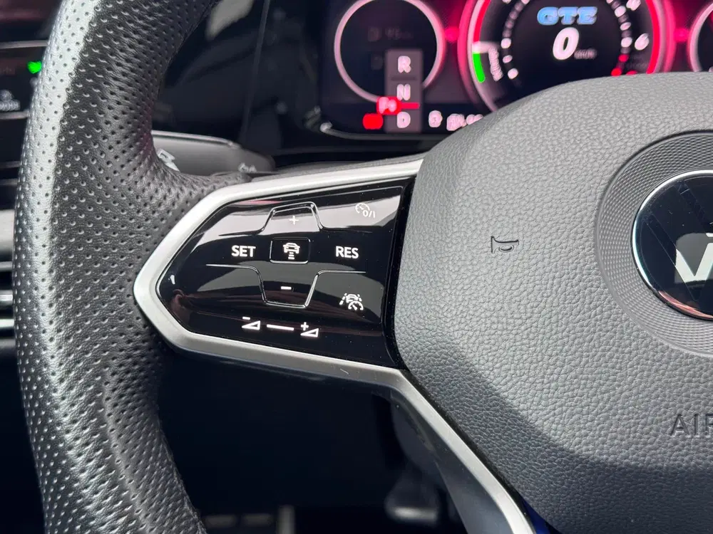 Volkswagen Golf 1.4 eHybrid GTE Pano uit 2022, foto 11