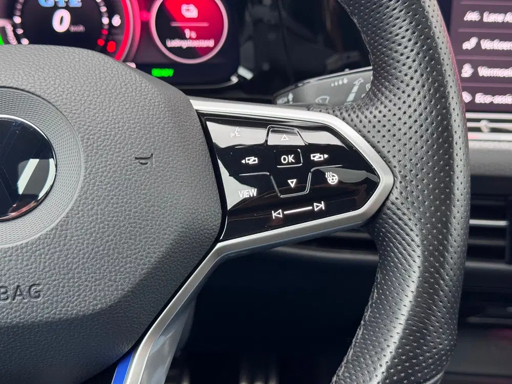 Volkswagen Golf 1.4 eHybrid GTE Pano uit 2022, foto 12