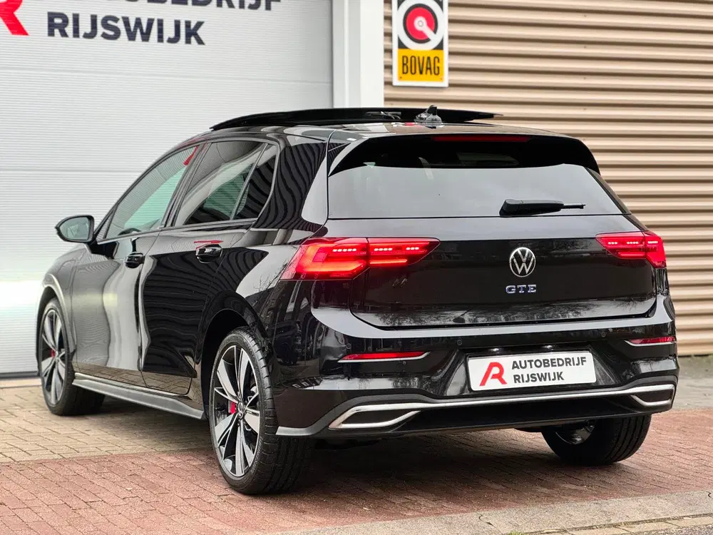 Volkswagen Golf 1.4 eHybrid GTE Pano uit 2022, foto 6