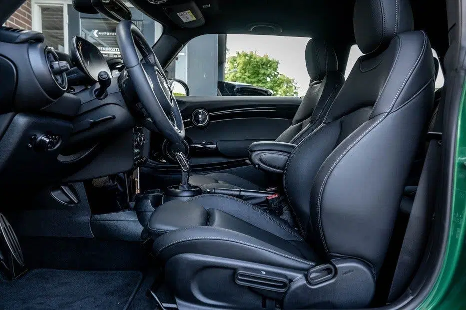 Mini John Cooper Works John Cooper Works Trim uit 2023, foto 11