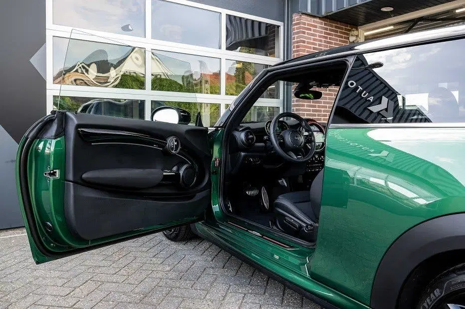Mini John Cooper Works John Cooper Works Trim uit 2023, foto 9