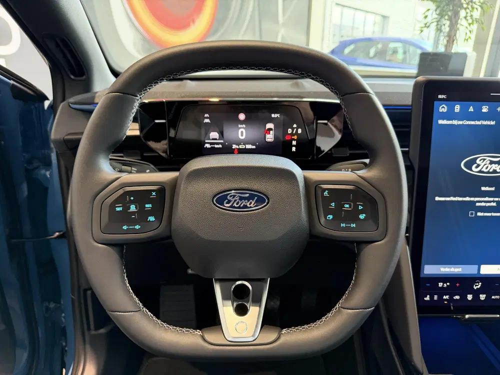 Ford Capri Collection Extended Range RWD 79 kWh uit 2026, foto 9