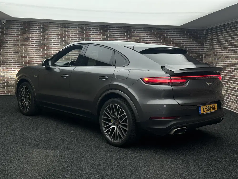 Porsche Cayenne Cayenne Coupé 3.0 E-Hybrid uit 2021, foto 13