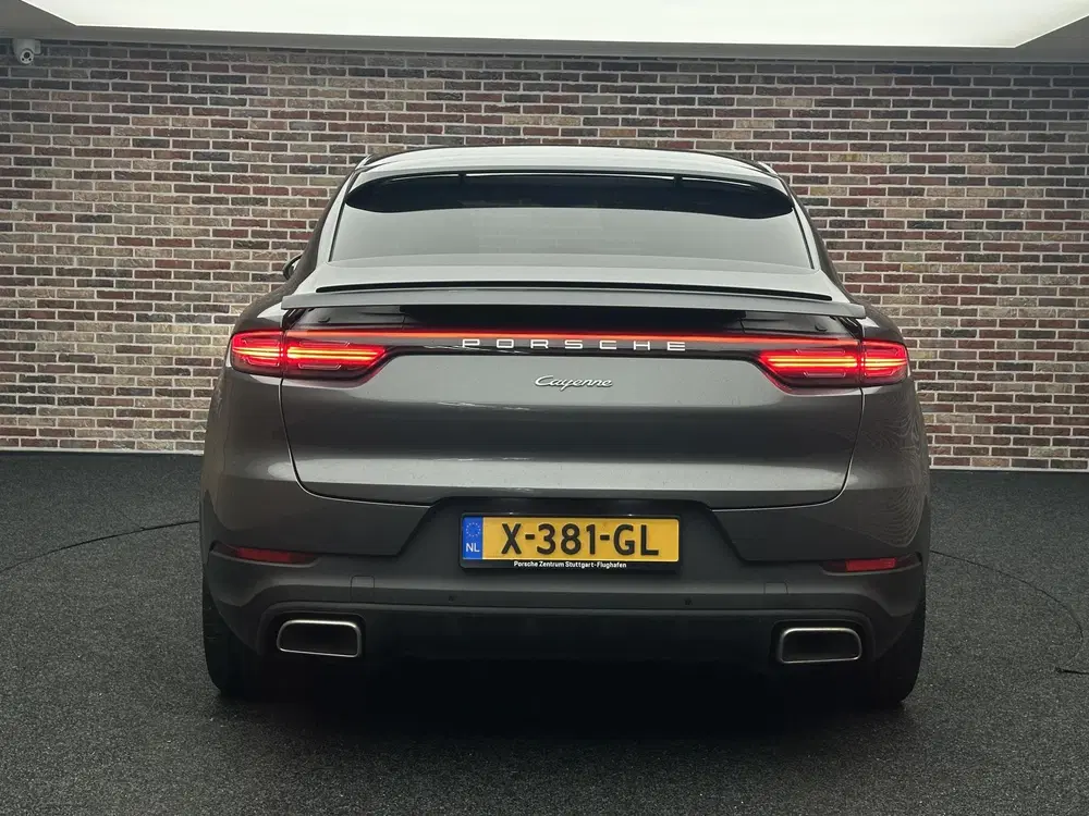 Porsche Cayenne Cayenne Coupé 3.0 E-Hybrid uit 2021, foto 9