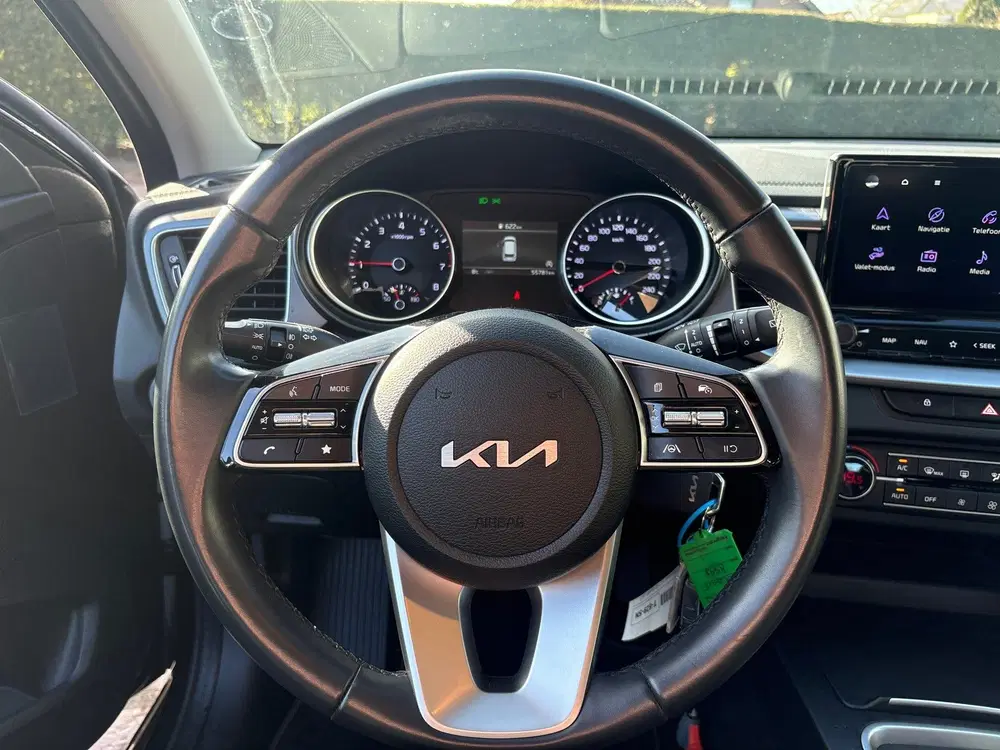 Kia Ceed 1.0 T-GDi DynamicLine uit 2023, foto 10