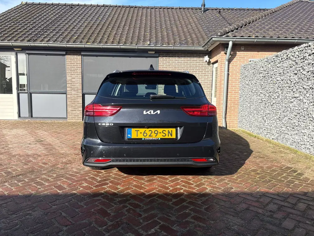 Kia Ceed 1.0 T-GDi DynamicLine uit 2023, foto 5