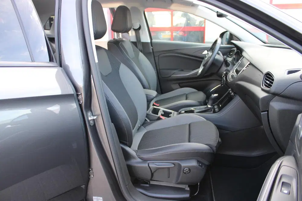 Opel Grandland 1.2 Turbo Innovation nw distributieriem In uit 2020, foto 5