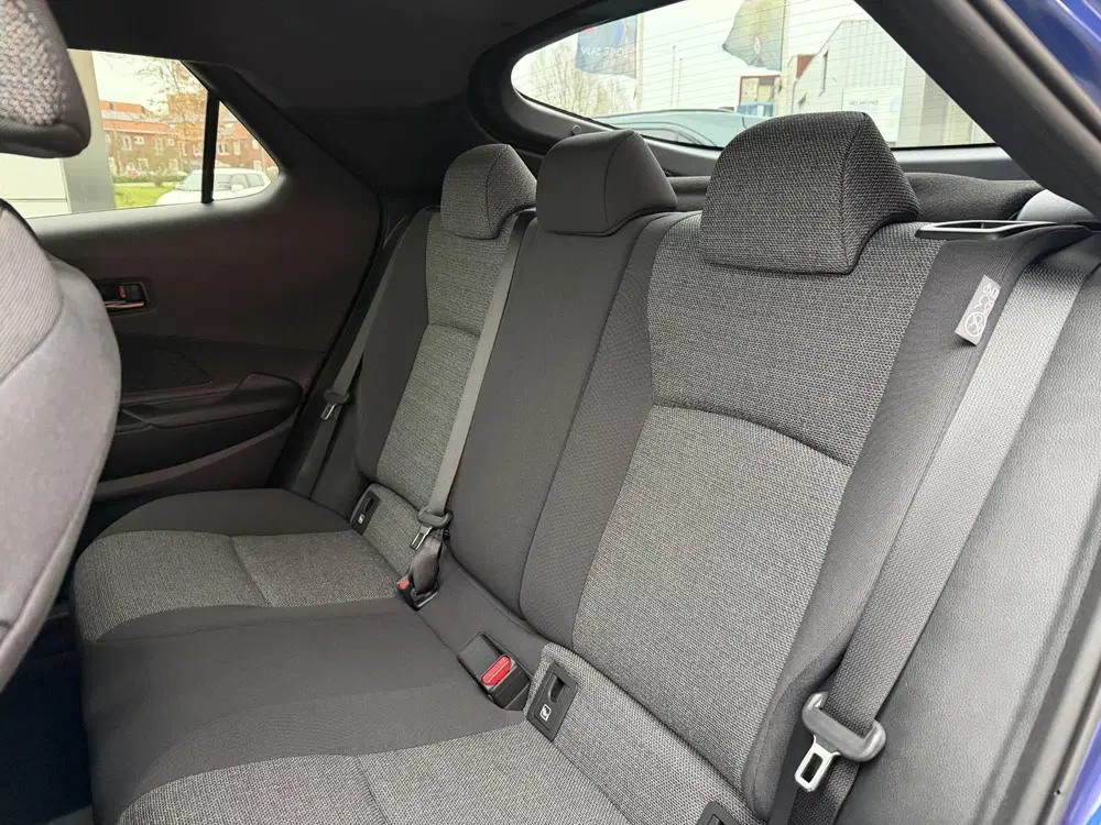 Toyota C-HR 2.0 Plug-in Hybrid 220 Dynamic uit 2026, foto 11