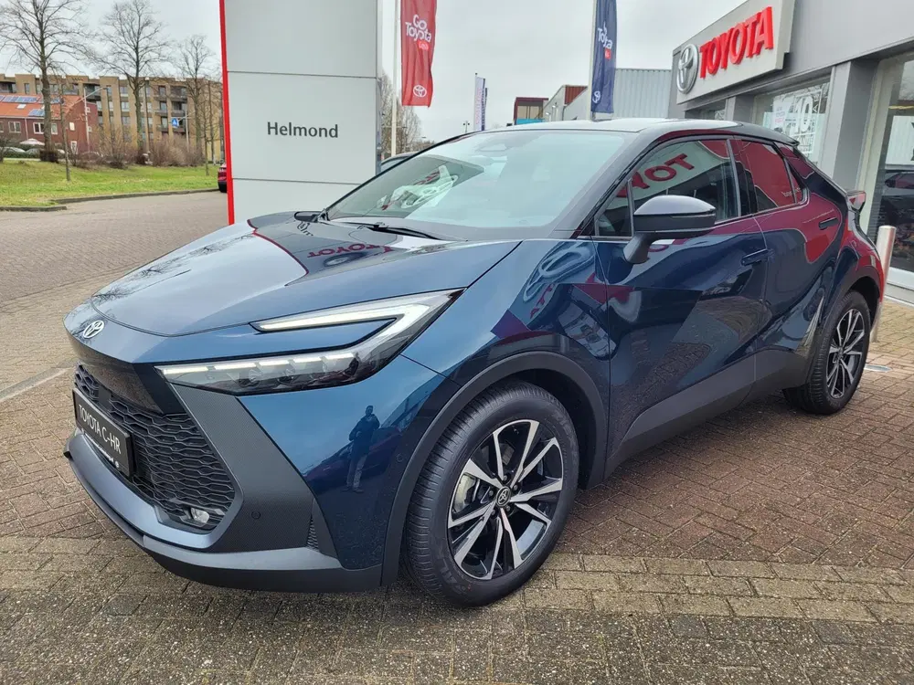 Toyota C-HR 2.0 Plug-in Hybrid 220 Dynamic uit 2026, foto 4