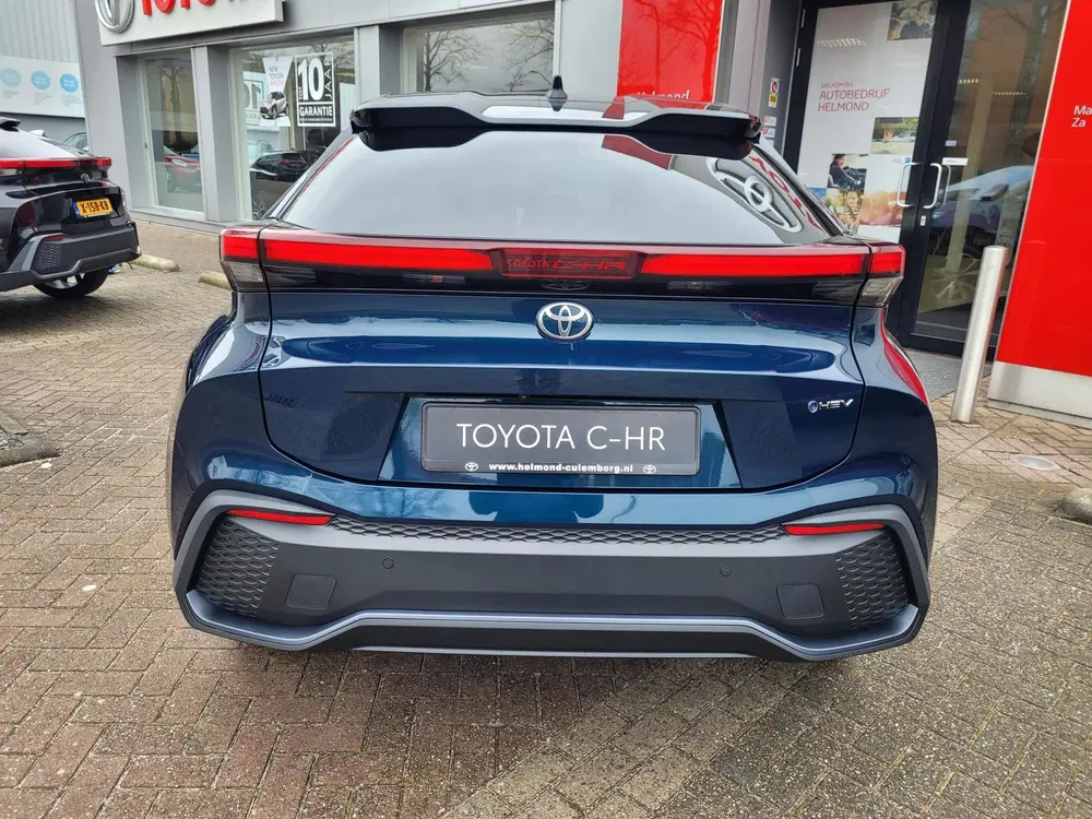 Toyota C-HR 2.0 Plug-in Hybrid 220 Dynamic uit 2026, foto 6