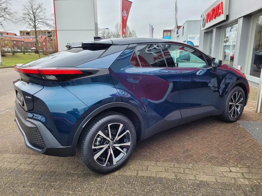 Toyota C-HR 2.0 Plug-in Hybrid 220 Dynamic uit 2026, foto 7