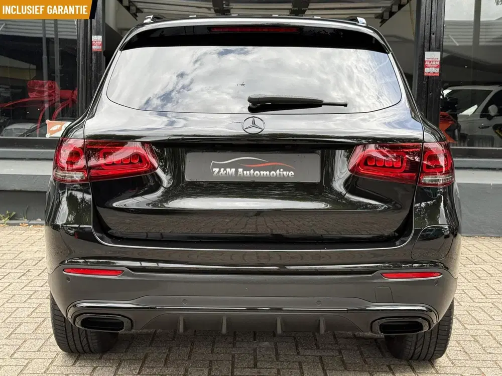 Mercedes-Benz GLC Mercedes GLC-klasse 300e 4MATIC AMG 320PK uit 2022, foto 5