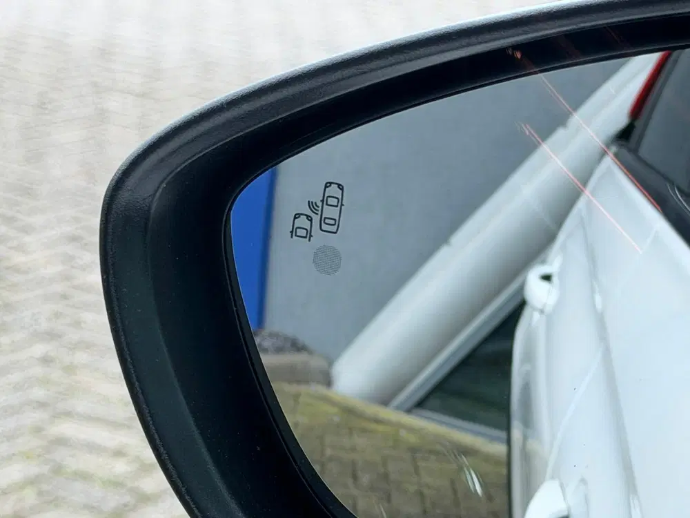 Opel Crossland 1.2 Turbo Level 4 131pk Automaat uit 2023, foto 12