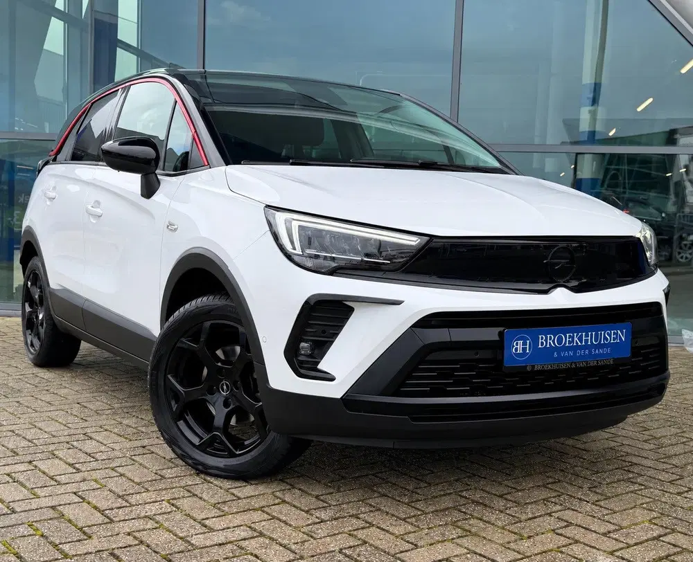 Opel Crossland 1.2 Turbo Level 4 131pk Automaat uit 2023, foto 3