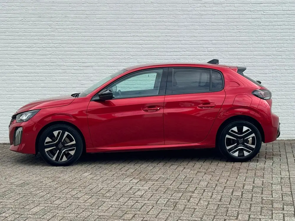 Peugeot 208 1.2 PureTech 100 Allure 360 Camera Navi Af uit 2024, foto 14