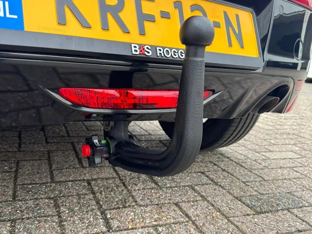 Peugeot 208 1.2 PureTech 100 Allure 360 Camera Navi Af uit 2024, foto 8