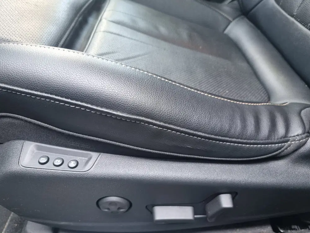 Opel Grandland 1.6 Turbo Hybrid4 Ultimate Sportleder Navi uit 2020, foto 13