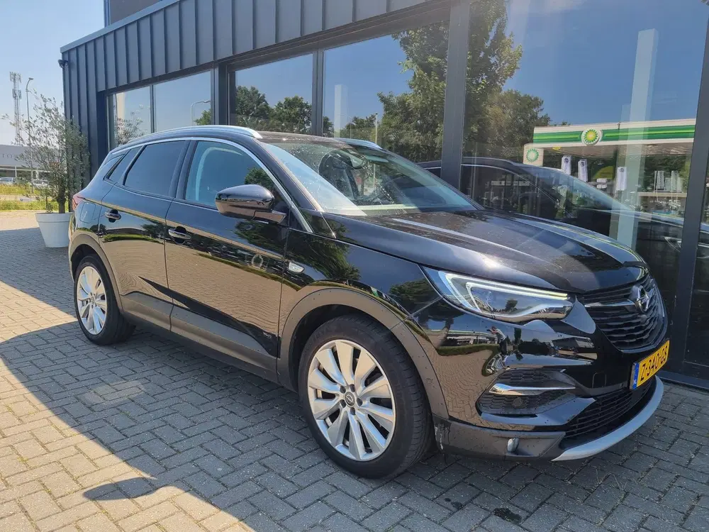 Opel Grandland 1.6 Turbo Hybrid4 Ultimate Sportleder Navi uit 2020, foto 5