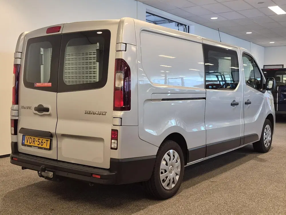 Renault Trafic L2H1 Rolstoelbus uit 2019, foto 12