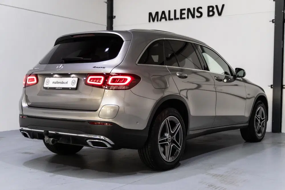 Mercedes-Benz GLC 300e 4MATIC Business Solution AMG P uit 2021, foto 6