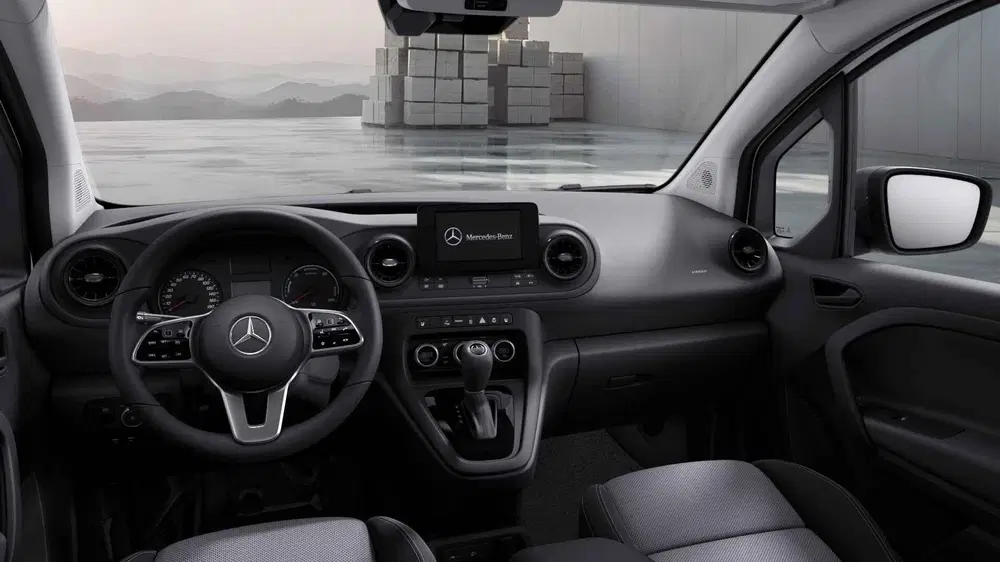 Mercedes-Benz Citan 51kW L1 PRO uit 2024, foto 2