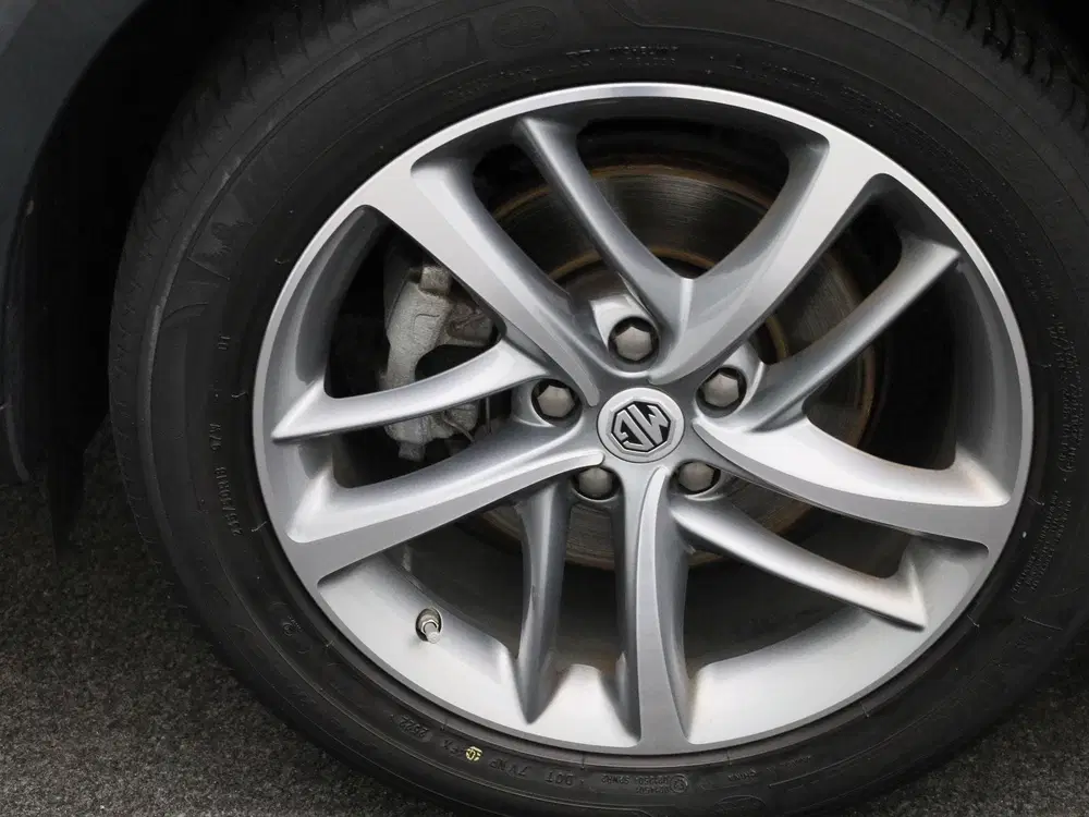 MG EHS 1.5 TGDI Luxury uit 2023, foto 14