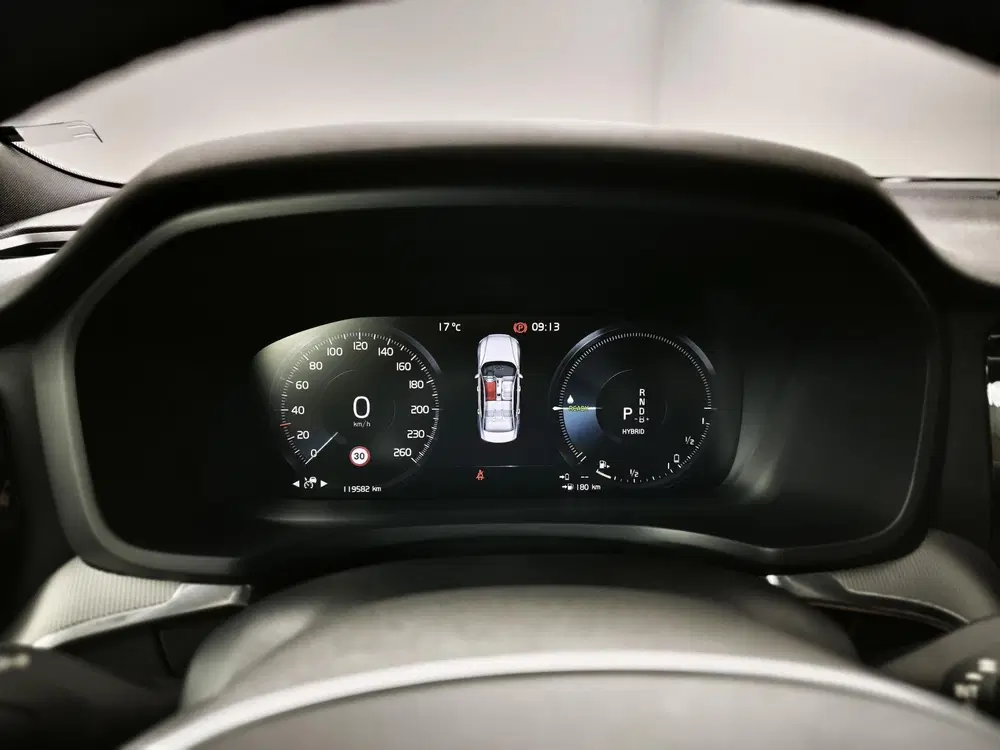 Volvo S60 2.0 Recharge T6 AWD R-Design DEALER ONDERH uit 2021, foto 4