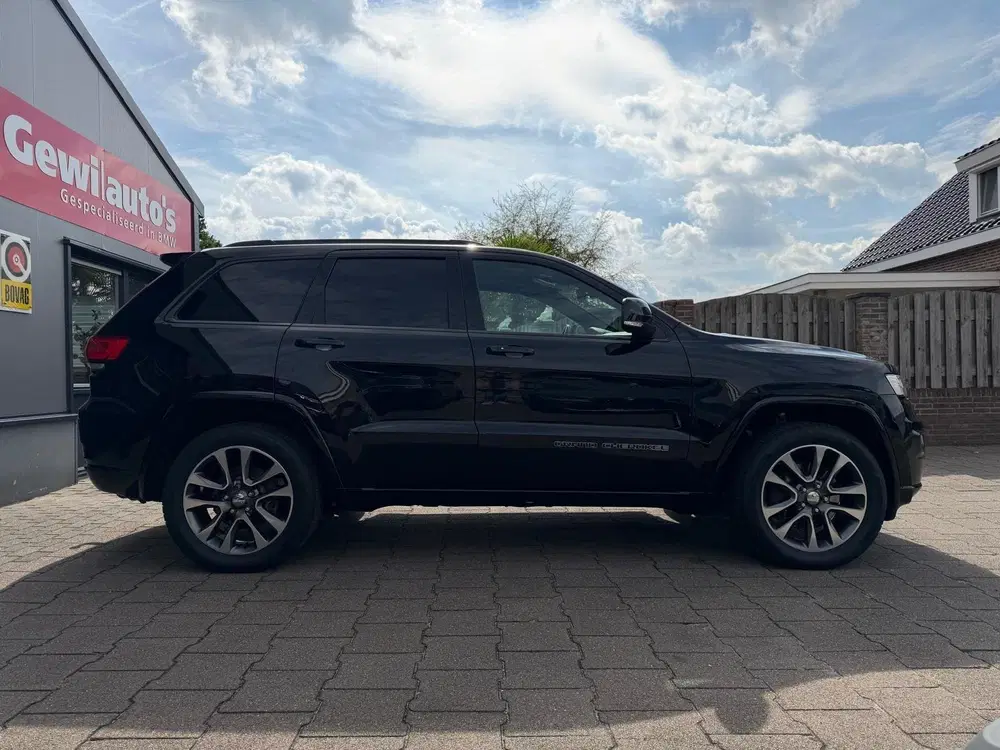 Jeep Grand Cherokee 3.0 CRD Overland uit 2019, foto 3