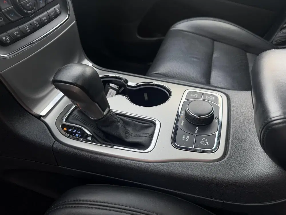 Jeep Grand Cherokee 3.0 CRD Overland uit 2019, foto 4