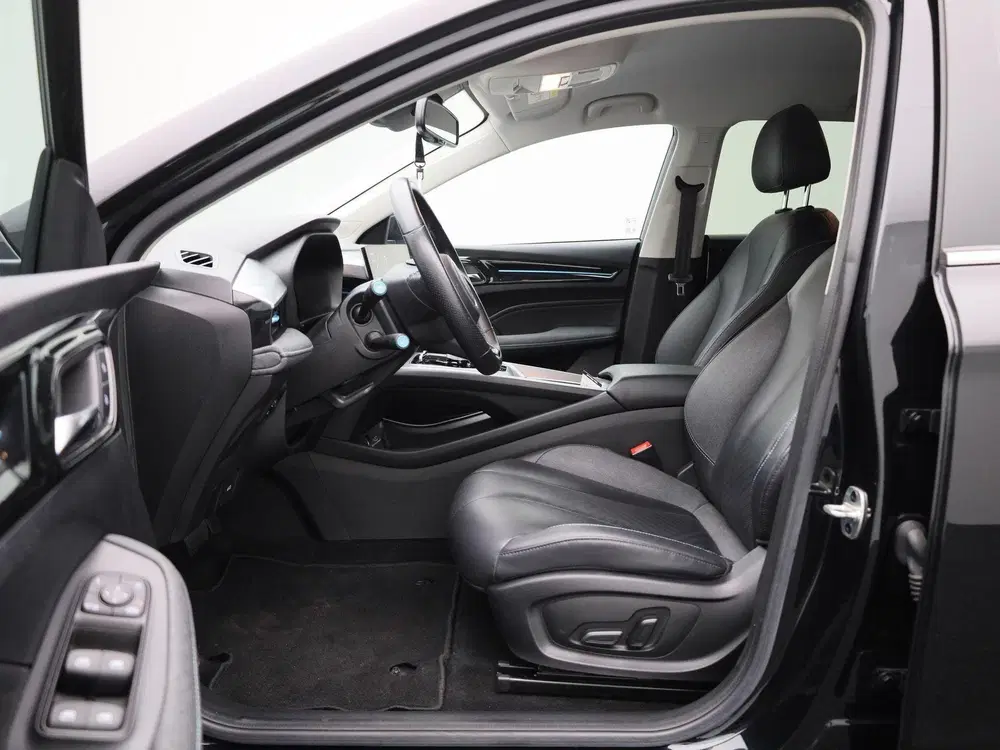 MG MG5 Long Range Luxury 61 kWh uit 2023, foto 11