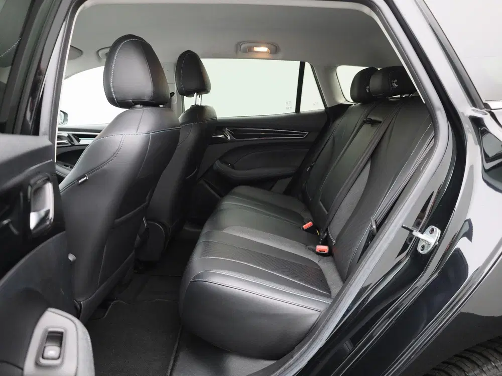 MG MG5 Long Range Luxury 61 kWh uit 2023, foto 12