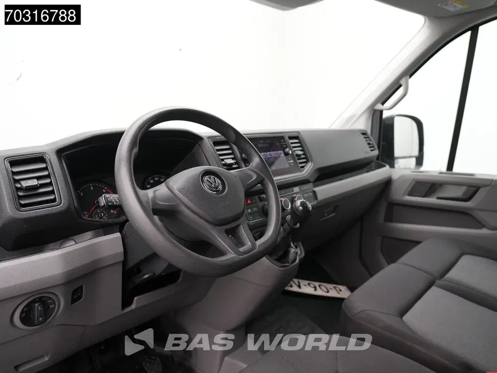 Volkswagen Crafter 140pk L3H3 Trekhaak Navi Airco Cruise Par uit 2022, foto 5