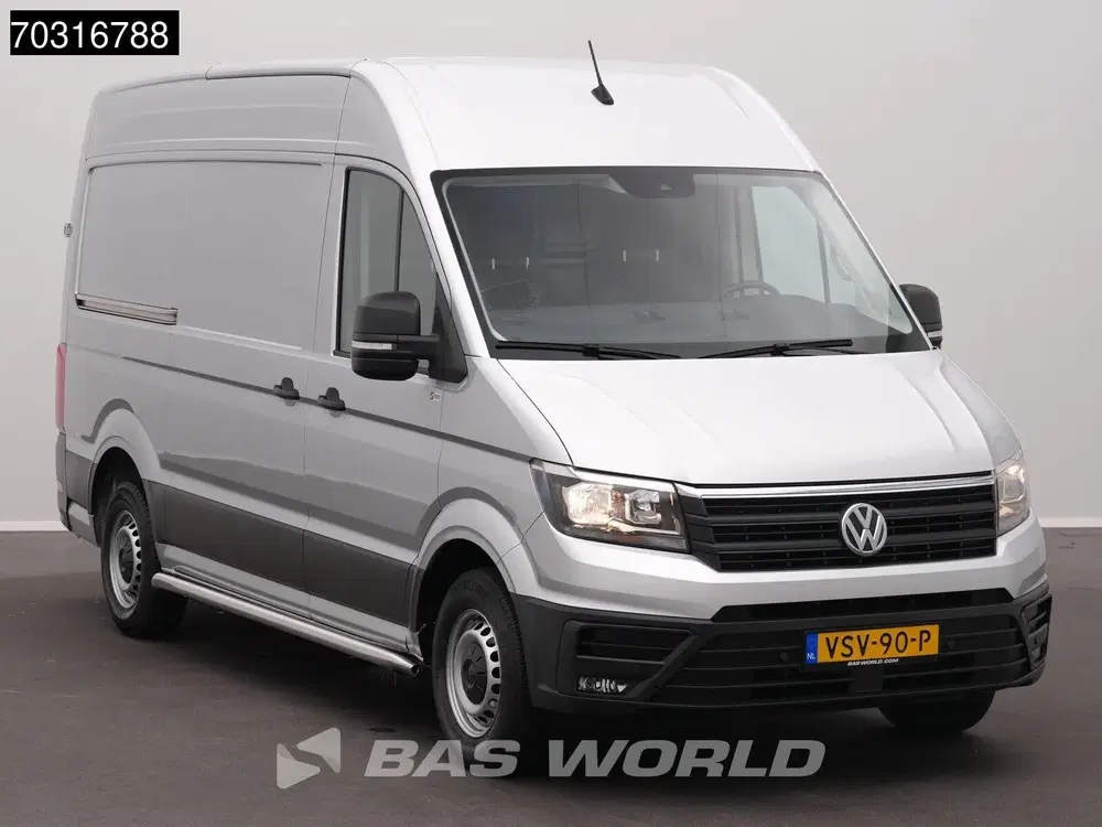 Volkswagen Crafter 140pk L3H3 Trekhaak Navi Airco Cruise Par uit 2022, foto 7