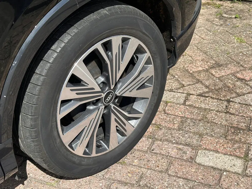 Audi Q4 e-tron 40 Launch edition Advanced 77 kWh FASE 3 D uit 2021, foto 7