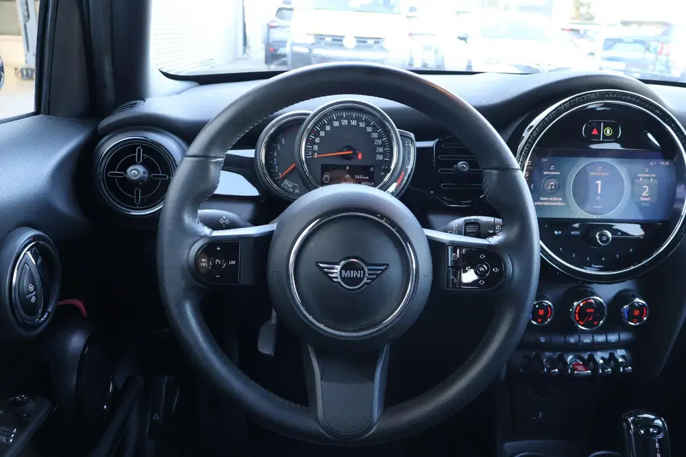 Mini Cooper 1.5 Cooper Camden Edition 1e Eigenaar uit 2023, foto 11