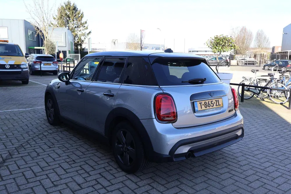 Mini Cooper 1.5 Cooper Camden Edition 1e Eigenaar uit 2023, foto 3