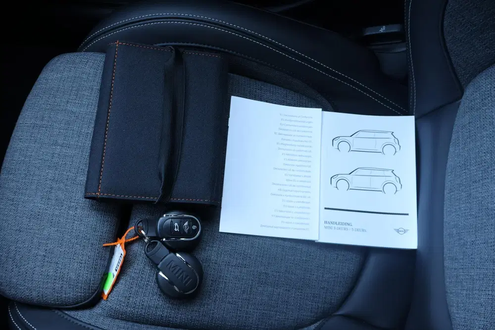 Mini Cooper 1.5 Cooper Camden Edition 1e Eigenaar uit 2023, foto 6